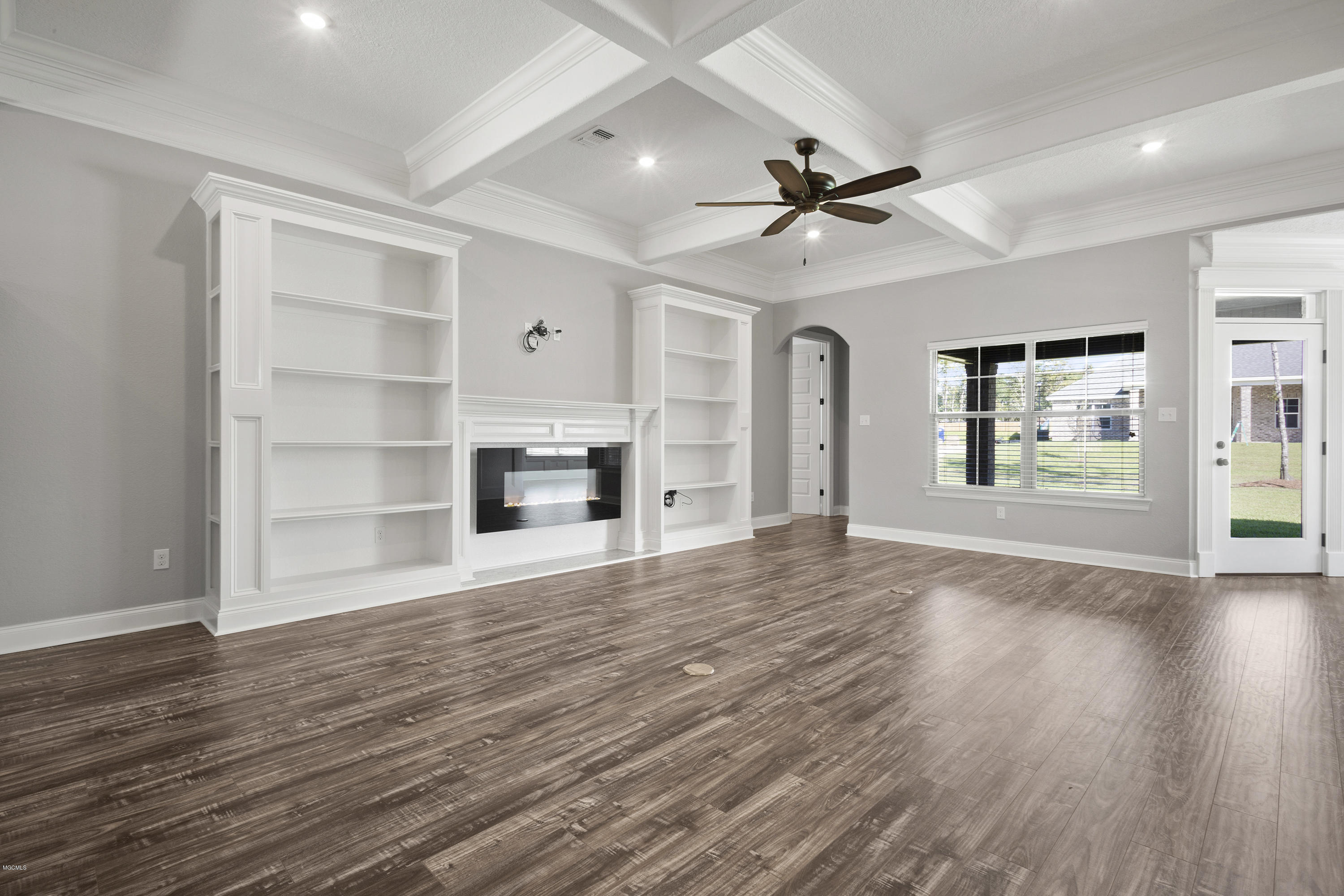 7926 Park Road Biloxi, MS 39532 - Photo 7 of 25 005
