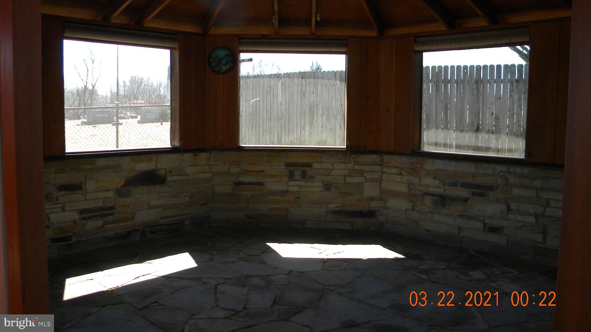 2919 Cedarhurst Road Finksburg, MD 21048 - Photo 3 of 8 Gallery Image 3