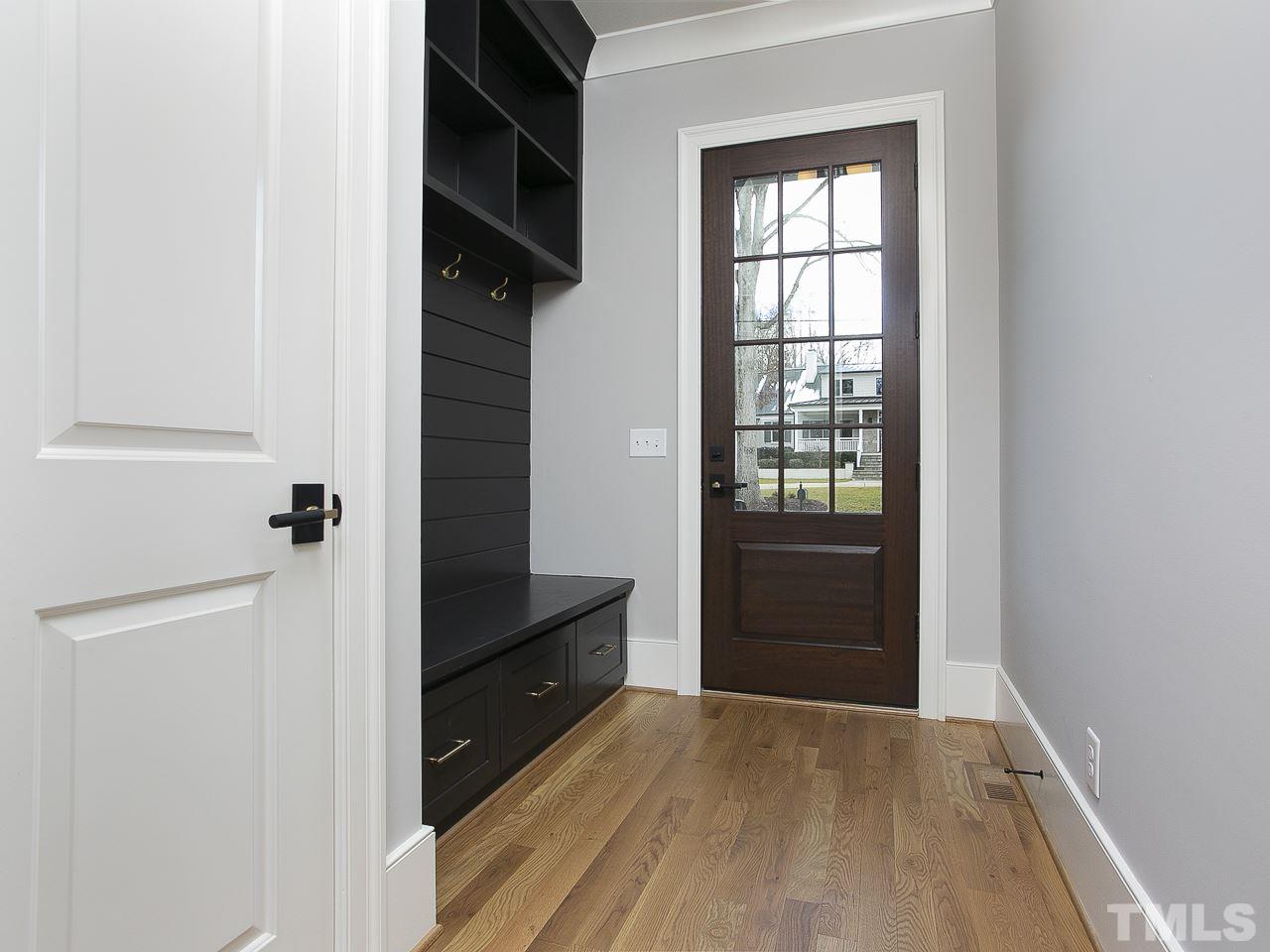 511 Chesterfield Road Raleigh, NC 27608 - Photo 11 of 30