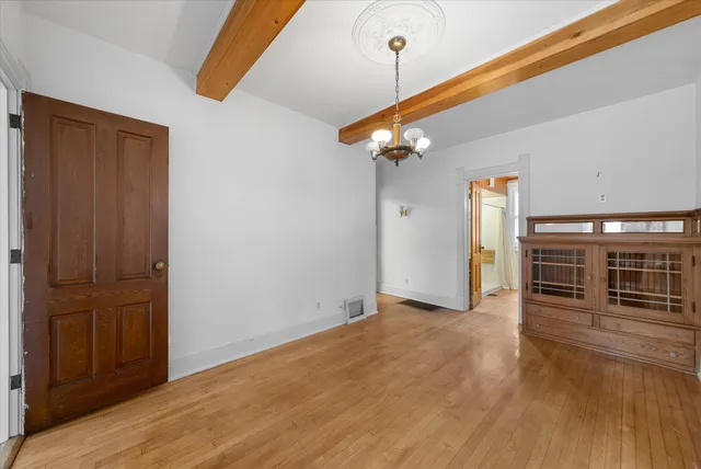 $419,900 | W61N669 North Mequon Avenue, Cedarburg, WI 53012