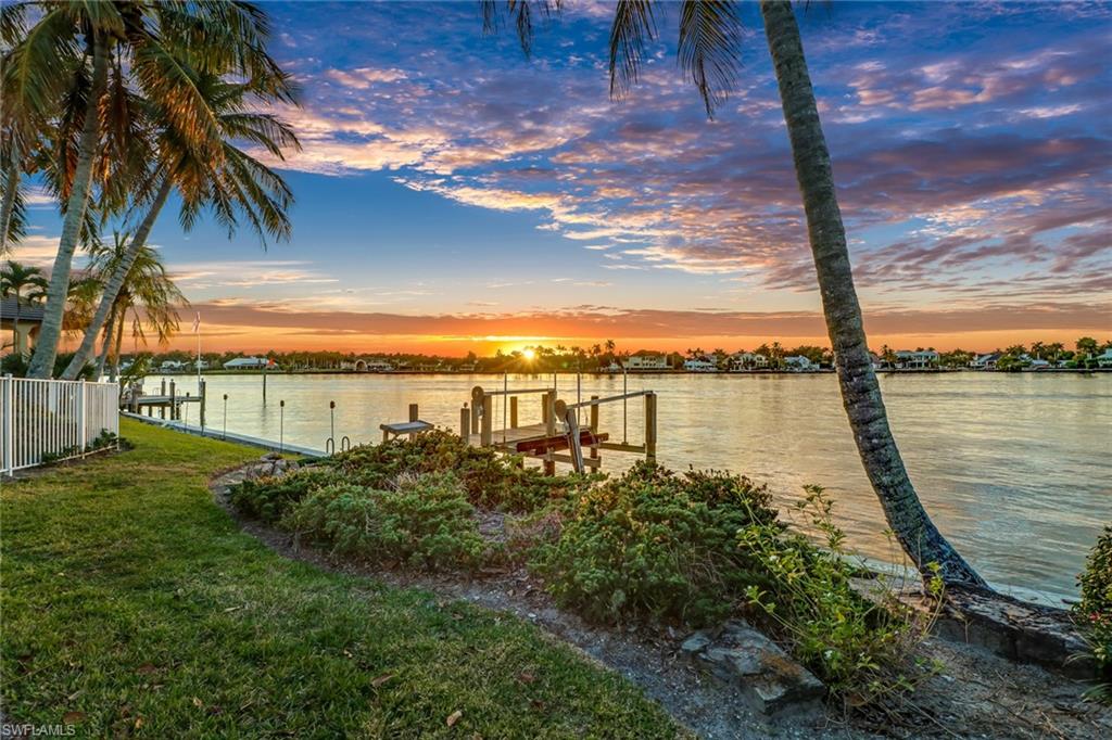 2192 Kingfish Road Naples, FL 34102 - Photo 3 of 34 Gallery Image 3