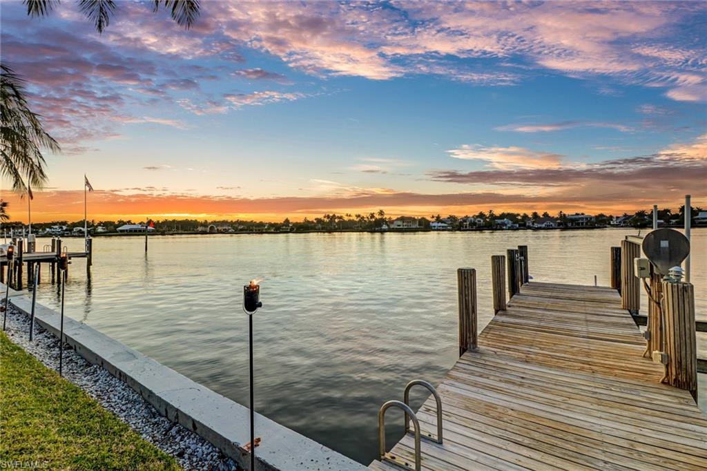 2192 Kingfish Road Naples, FL 34102 - Photo 4 of 34 Gallery Image 4