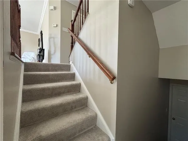 $329,000 | 2006 Overlook Court, Canonsburg, PA 15317