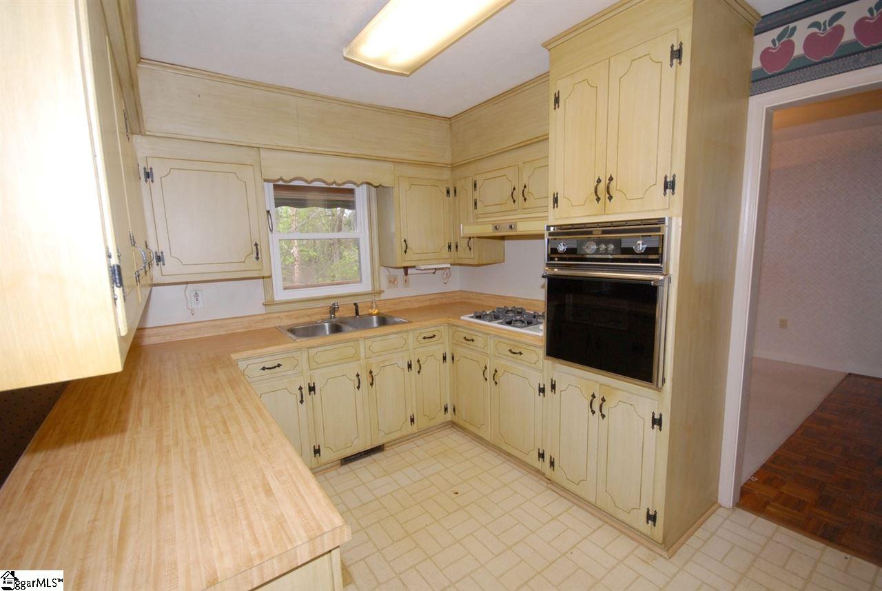 100 Maple Avenue Seneca, SC 29678 - Photo 11 of 32 Gallery Image 11