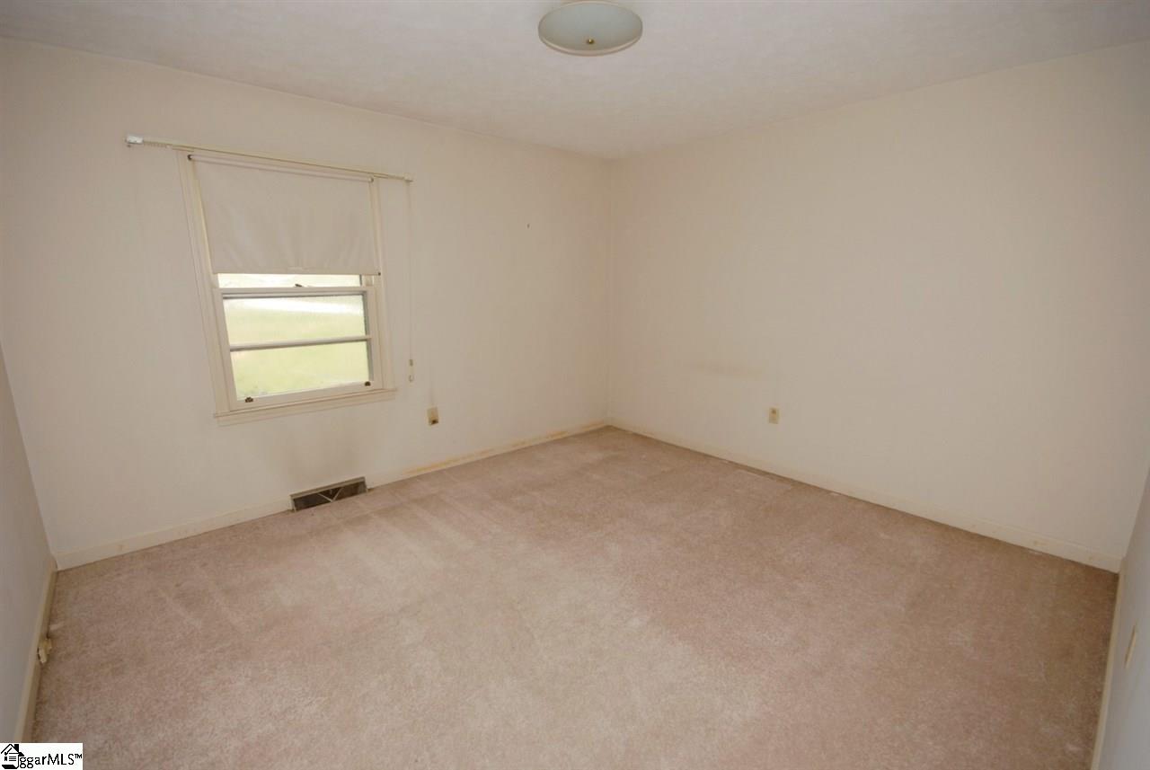 100 Maple Avenue Seneca, SC 29678 - Photo 14 of 32 Gallery Image 14