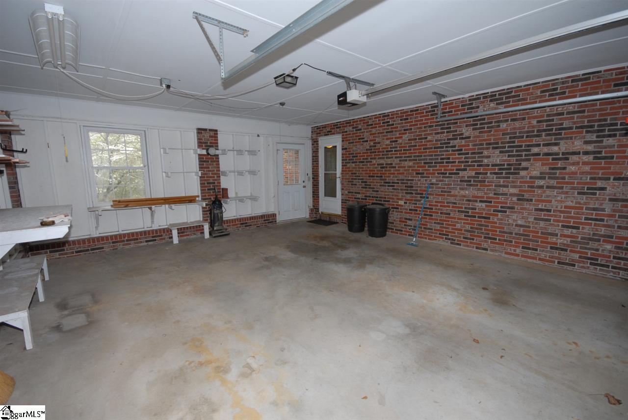 100 Maple Avenue Seneca, SC 29678 - Photo 27 of 32 Gallery Image 27