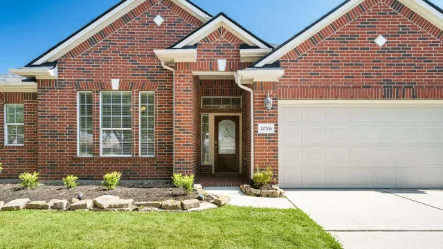 $320,000 | 20706 Oakhurst Creek Drive, Porter, TX 77365