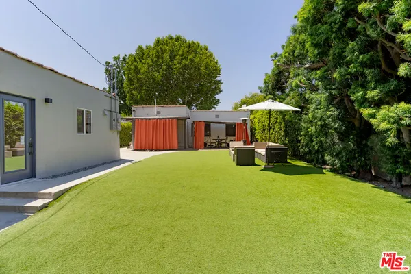$1,599,000 | 5120 Willowcrest Avenue, North Hollywood, CA 91601