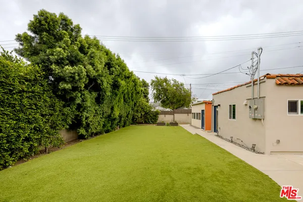 $1,599,000 | 5120 Willowcrest Avenue, North Hollywood, CA 91601