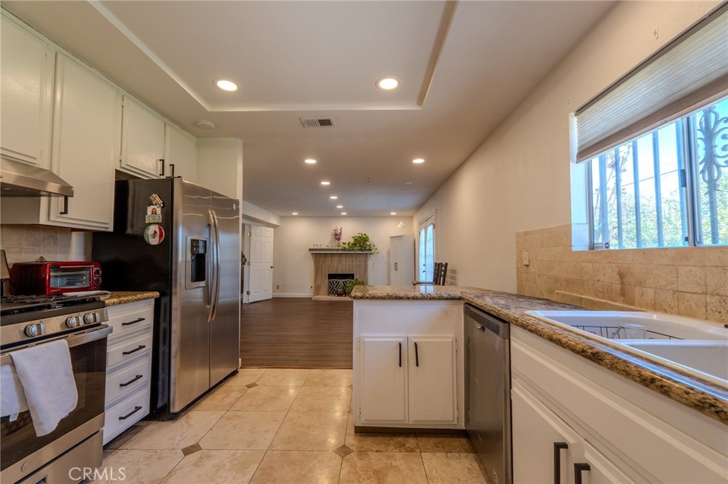 1665 North Fillmore Avenue Rialto, CA 92376 - Photo 17 of 56 Gallery Image 17