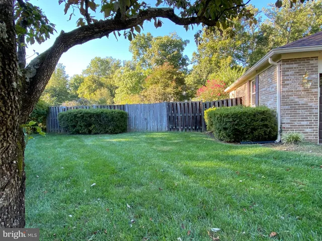 a view of outdoor space