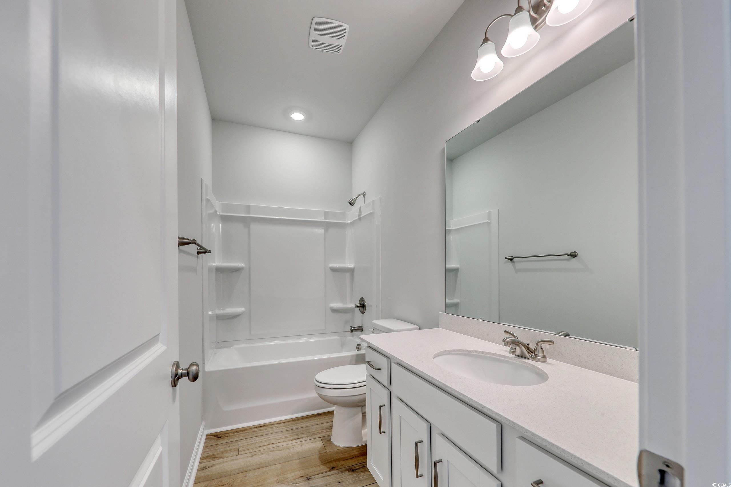 732 St Albans Loop Conway, SC 29526 - Photo 16 of 21 Full bathroom featuring shower / bathing tub combi