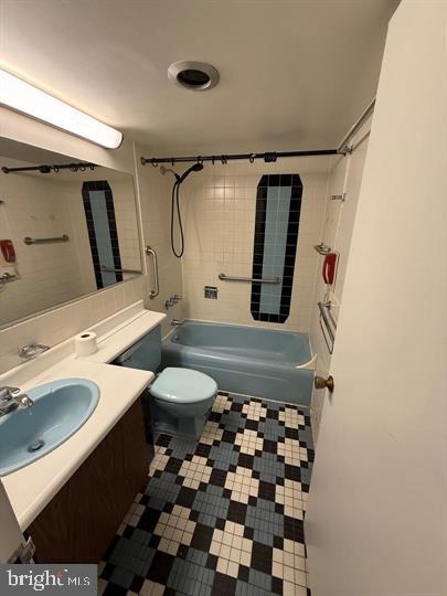 700 7th Street Southwest, Unit 432 Washington, DC 20024 - Photo 26 of 33 Charming bathroom with retro flair.