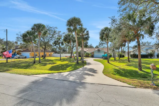 $689,500 | 1075 Lambert Avenue, Flagler Beach, FL 32136