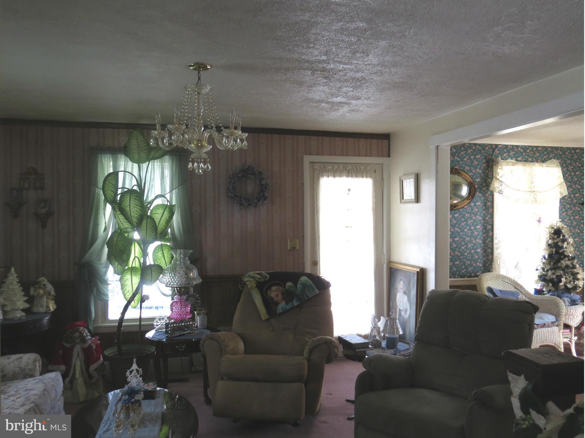 2270 East Old Philadelphia Road Elkton, MD 21921 - Photo 6 of 8 Living Room