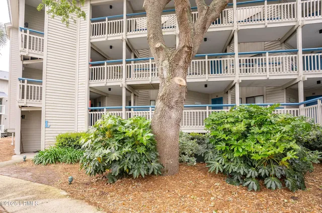$254,900 | 2 Harbor Drive North, Unit L201, St. Helena Island, SC 29920