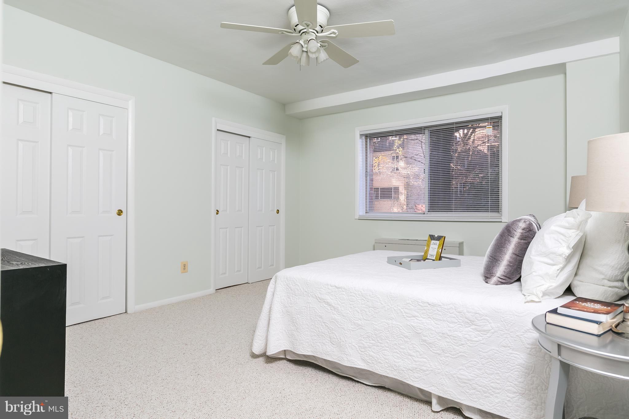5101 8th Road South, Unit 7 Arlington, VA 22204 - Photo 14 of 32 a bedroom with a bed and a closet