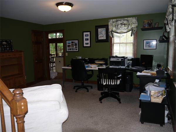 68 Acushnet Road Mattapoisett, MA 02739 - Photo 3 of 20 Gallery Image 3