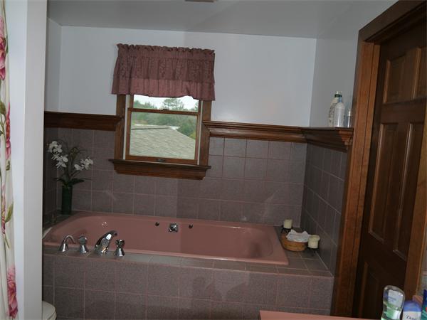 68 Acushnet Road Mattapoisett, MA 02739 - Photo 10 of 20 Gallery Image 10
