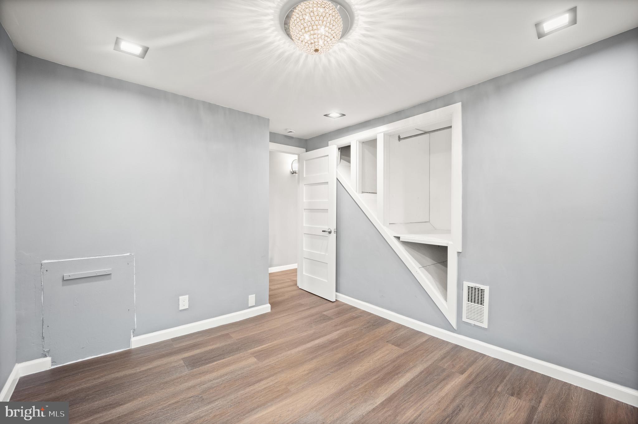 1072 Ironside Road Camden, NJ 08104 - Photo 12 of 18