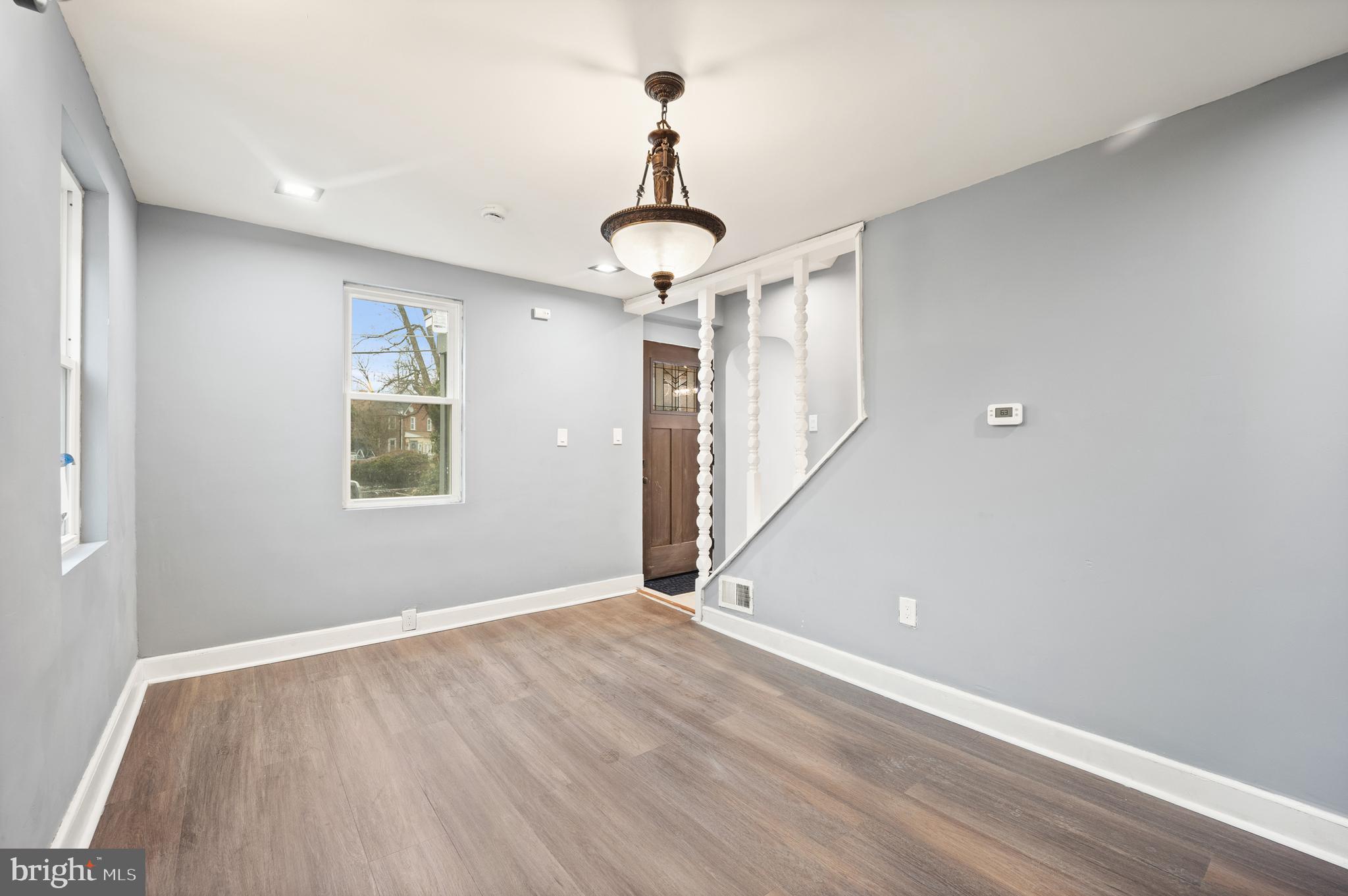 1072 Ironside Road Camden, NJ 08104 - Photo 3 of 18