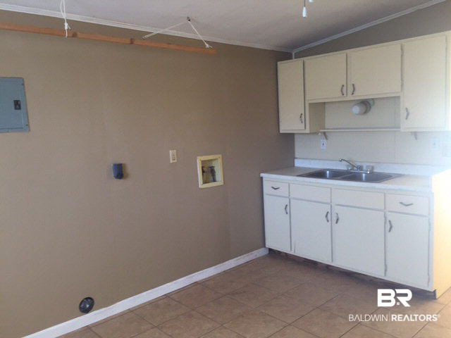 607 West Marigold Avenue Foley, AL 36535 - Photo 15 of 25 Utillity