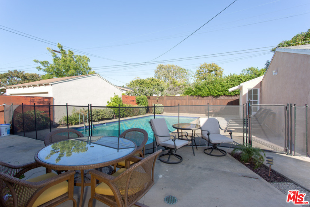 3910 Virginia Road Los Angeles, CA 90008 - Photo 24 of 29 Gallery Image 24