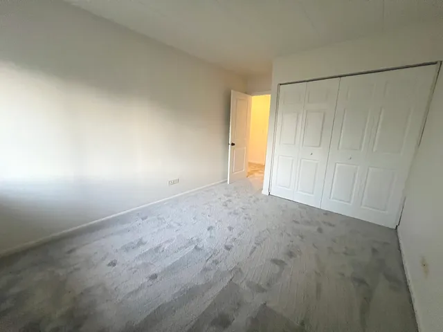 an empty room with a empty space