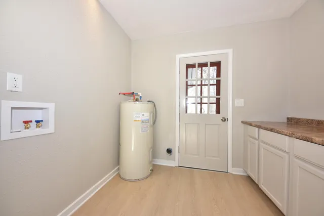 $365,000 | 1350 Parkway Drive, Brookfield, WI 53005