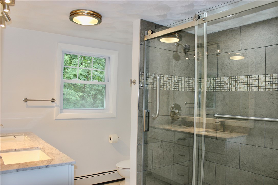 11 Manning Court Coventry, RI 02816 - Photo 30 of 43 2nd Fl Bathroom