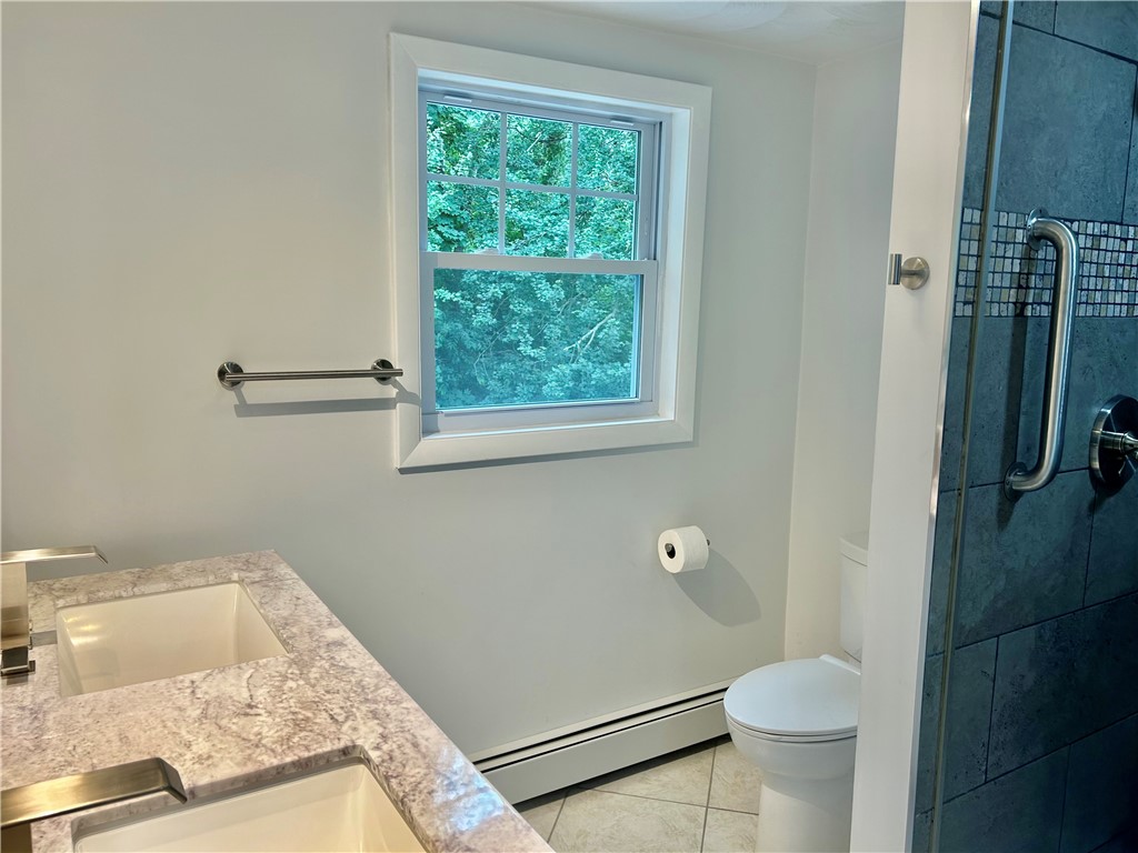 11 Manning Court Coventry, RI 02816 - Photo 31 of 43 2nd Fl Bathroom