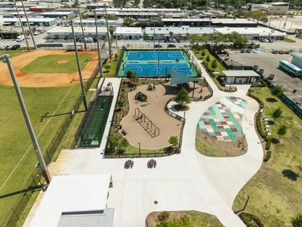 $449,900 | 270 Northeast 42nd Street, Oakland Park, FL 33334