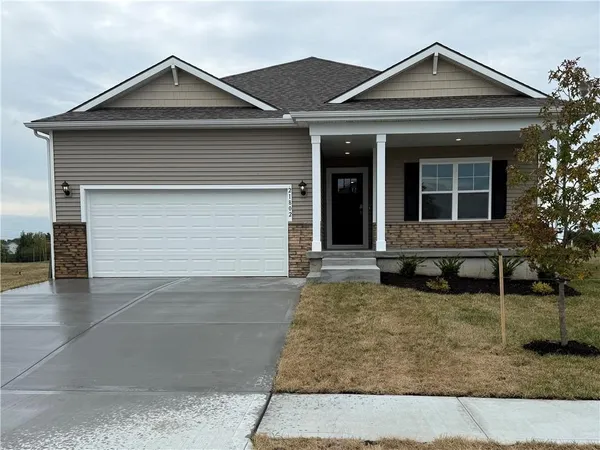 $461,990 | 710 Solstice Circle, Belton, MO 64012