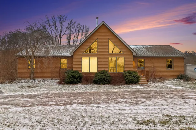 $525,000 | 15225 Waterloo Munith Road, Grass Lake, MI 49240