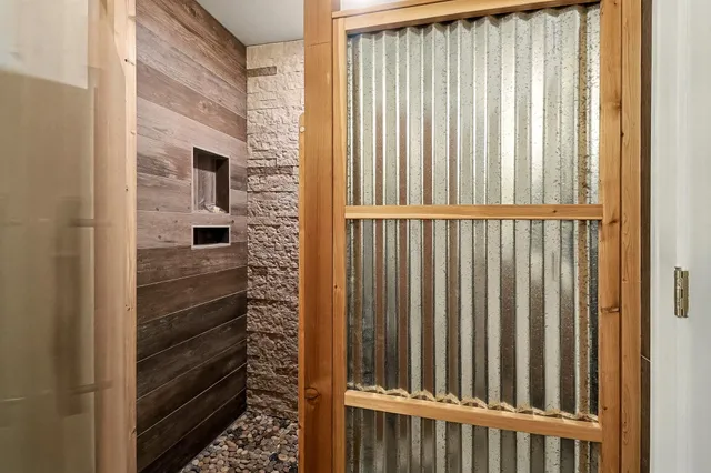 $525,000 | 15225 Waterloo Munith Road, Grass Lake, MI 49240