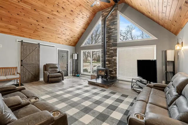 $525,000 | 15225 Waterloo Munith Road, Grass Lake, MI 49240