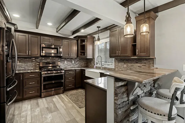 $525,000 | 15225 Waterloo Munith Road, Grass Lake, MI 49240