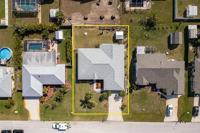 $2,900 | 949 Chevy Chase Street Northwest, Port Charlotte, FL 33948