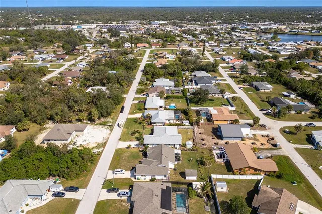 $2,900 | 949 Chevy Chase Street Northwest, Port Charlotte, FL 33948