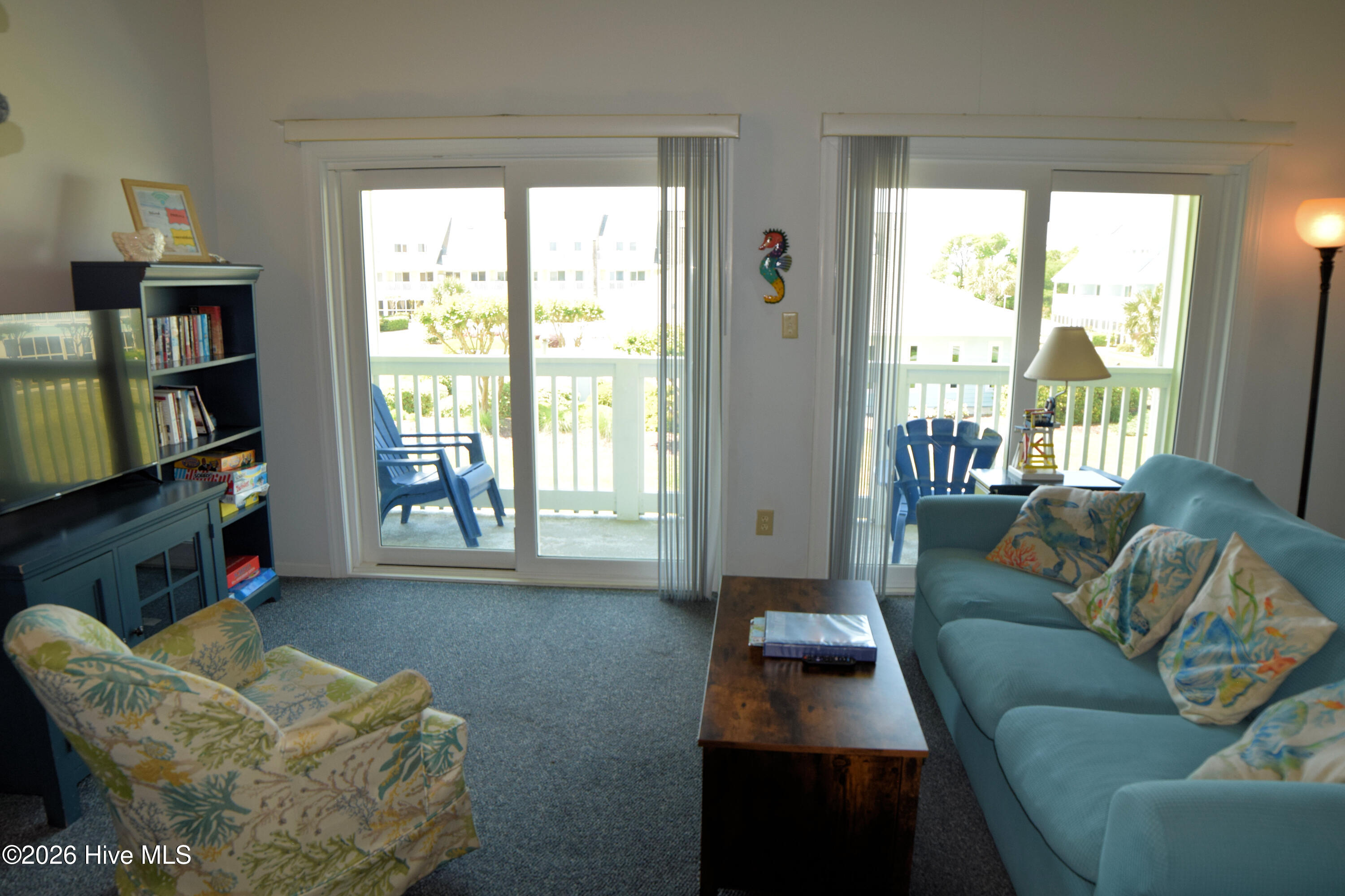 9201 Coast Guard Road, Unit H204 Emerald Isle, NC 28594 - Photo 2 of 39 Family Room