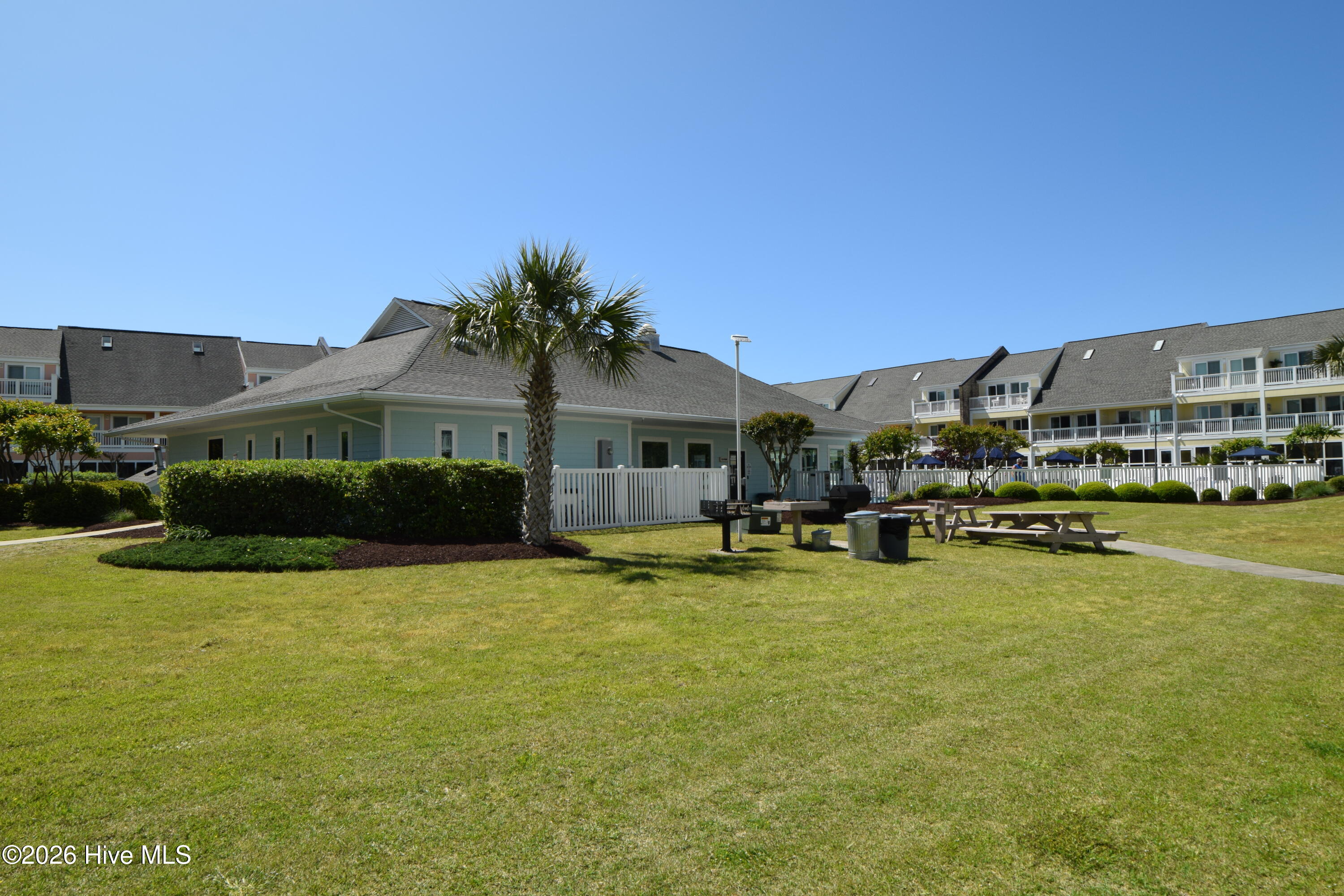 9201 Coast Guard Road, Unit H204 Emerald Isle, NC 28594 - Photo 37 of 39 Fitness Center, Indoor Pool