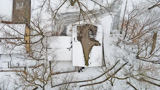 $354,000 | 2805 Brookview Drive, Burnsville, MN 55337