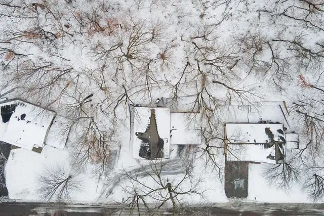 $354,000 | 2805 Brookview Drive, Burnsville, MN 55337