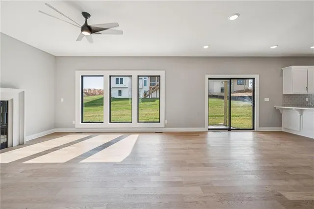 $529,999 | 1985 Longview Drive, Liberty, MO 64068