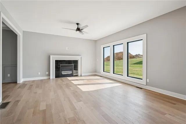 $529,999 | 1985 Longview Drive, Liberty, MO 64068