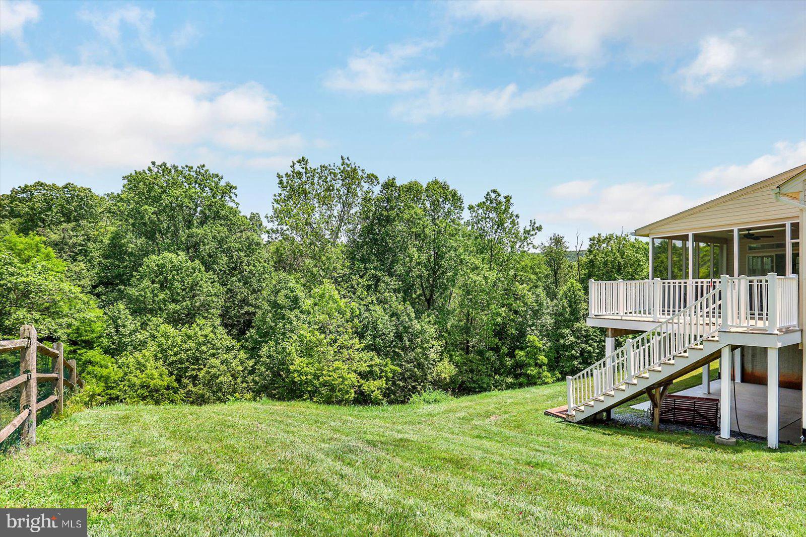 194 Split Rock Drive Delta, PA 17314 - Photo 3 of 59