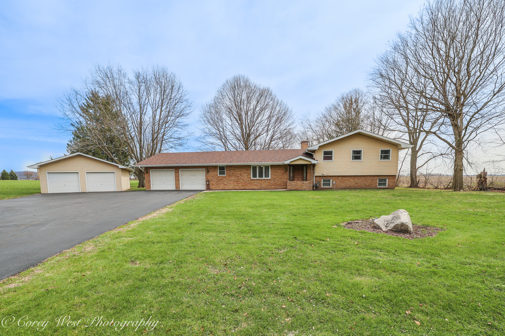 1-s069 Green Road Elburn, IL 60119 - Photo 1 of 39