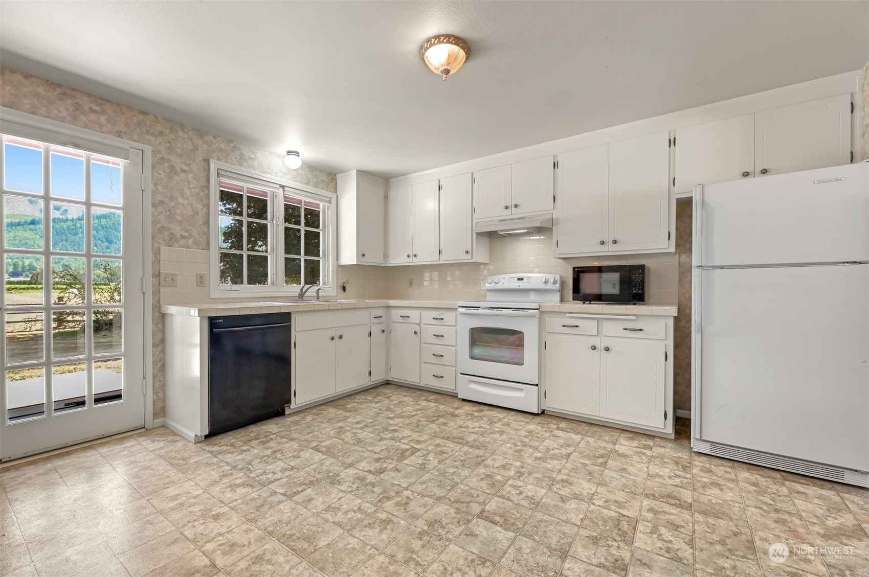 6754 Oat Coles Road Everson, WA 98247 - Photo 4 of 29 Gallery Image 4