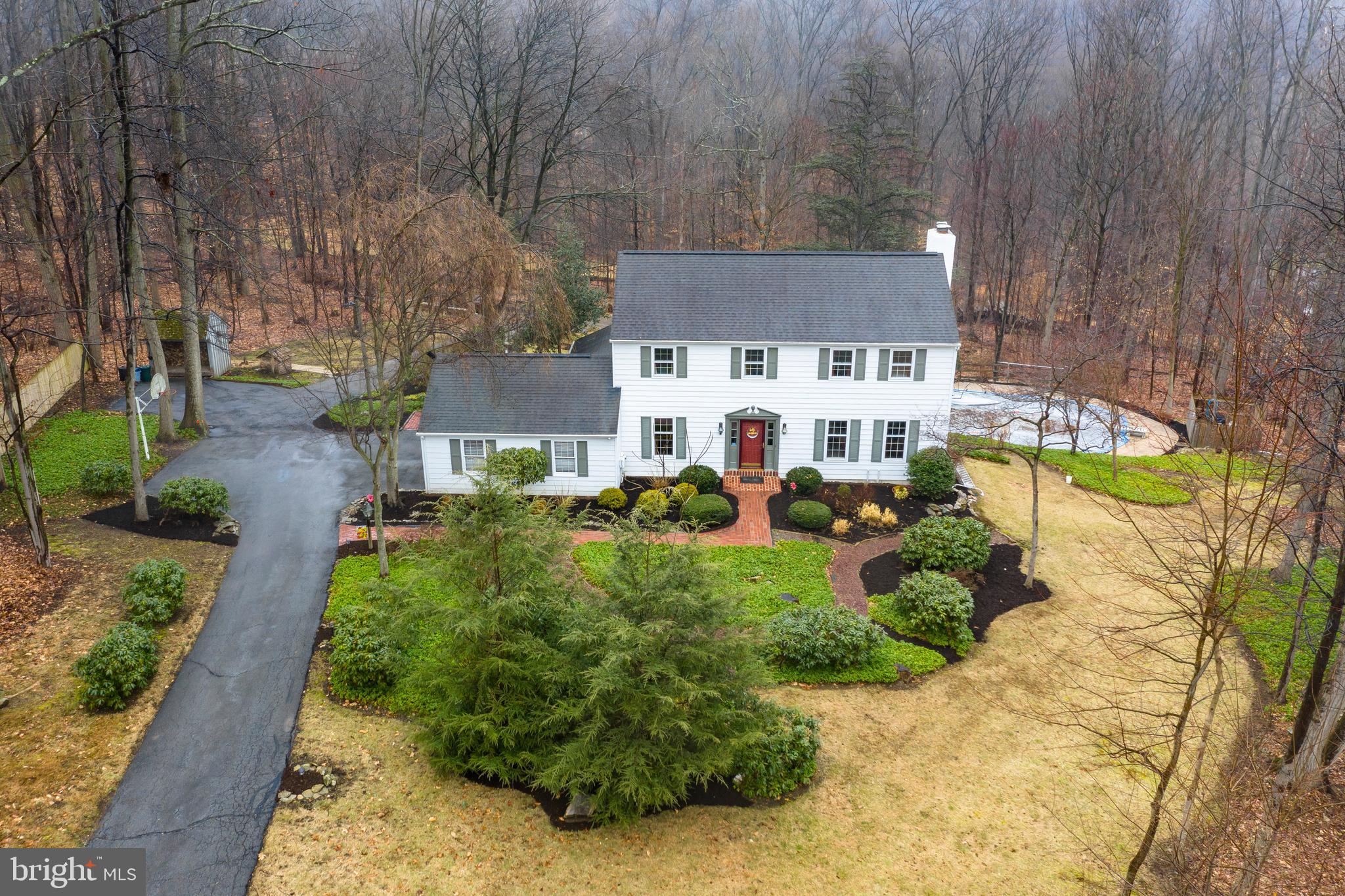 39 Blakely Road Downingtown, PA 19335 - Photo 1 of 42 Front
