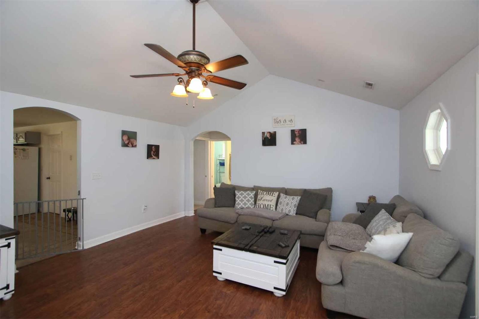 4912 2nd Street Alton, IL 62002 - Photo 12 of 25 Gallery Image 12